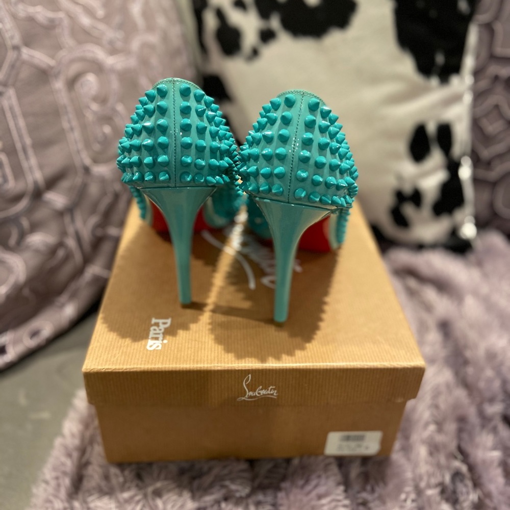 Christian loubouton shoes - Picture 4 of 7